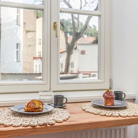 Cozy Quiet New Apartment In Karlin Square Прага Екстериор снимка